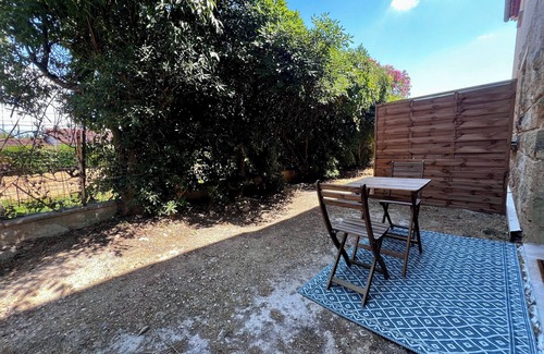 Montfavet Apartment | Charming Studio Avignon MFT
