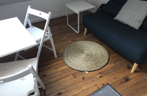 Rive Droite Apartment | Charming studio