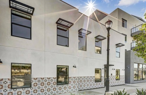 Vista Apartment | Charming Studio | Near Legoland & Carlsbad Beach