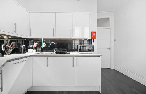 London City Centre Apartment | Charming Studio Next to Leicester Sq