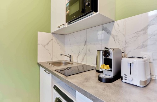 Croulebarbe Apartment | Charming Studio Panthéon - Jardin des Plantes