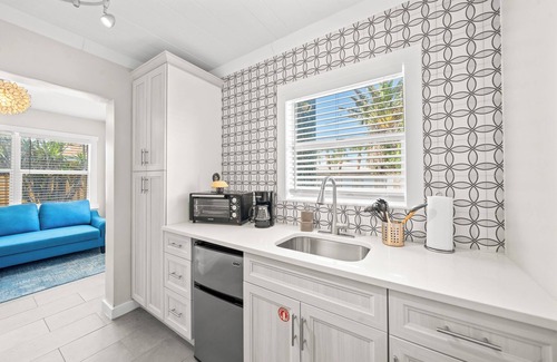 Orlando Beach Condo | Charming Studio Suite W/Private Beach Access, Fire Pit, & BBQ Grills 🌊