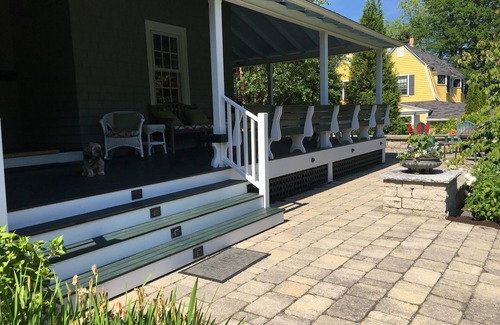 Bar Harbor House | Charming summer cottage, steps to town and Shorepath! Sleeps 10