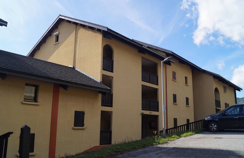 Barcelonnette Apartment | Charming T2 with terrace for 4 in Barcelonnette