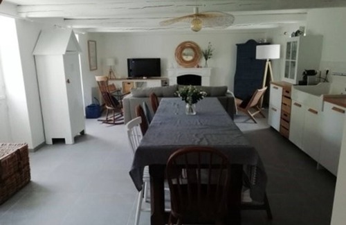 Locmaria House | Charming terraced house near center and beach