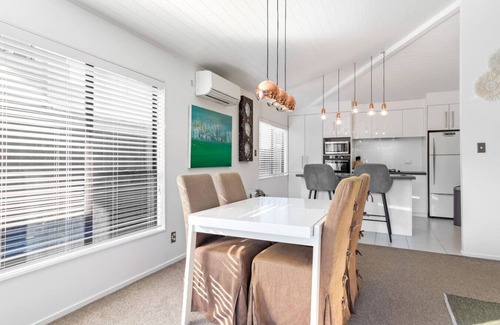 Three Kings House | Charming Three Kings Home