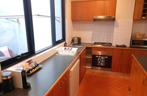 Fremantle House | Charming Townhouse in the Heart of Fremantle