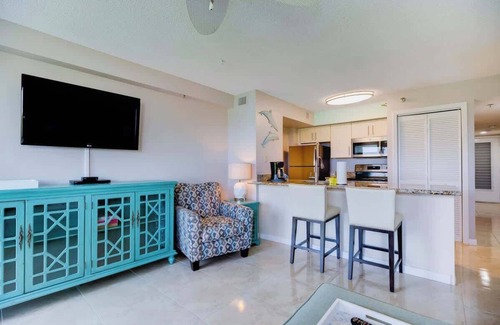 Tavernier Condo | Charming & Tranquil Condo at Ocean Pointe-Sleeps 6