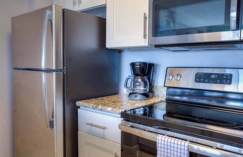 Tavernier Condo | Charming & Tranquil Condo at Ocean Pointe-Sleeps 6