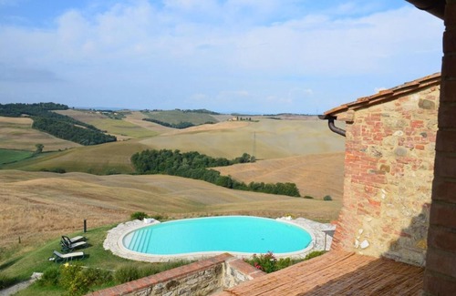 Asciano Apartment | Charming Tuscan countryside retreat