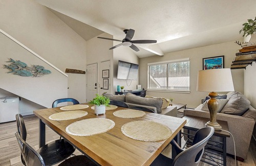 McCall Condo | Charming, two-level condo in prime location near downtown McCall & Payette Lake