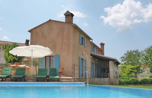 Jezenj Cabin | Charming Villa Jezenj with Private Pool and Lovely Garden