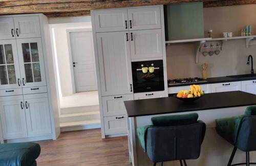 Banjol House | Charming Villa with best seview