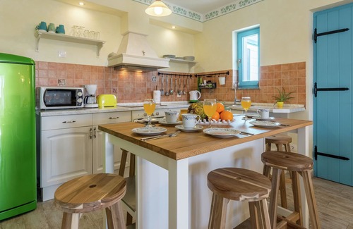 Poljica Villa | Charming villa with private heatable pool