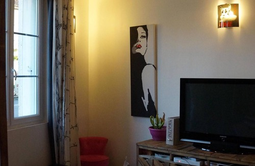 Voeuil-et-Giget House | Charming village house, 5 min. Angoulême