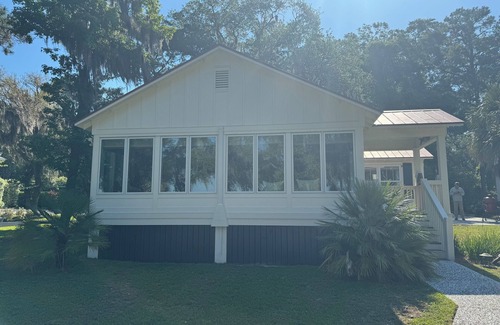 Beaufort Cottage | Charming waterfront 2 bed/2bath cottage with dock centrally located