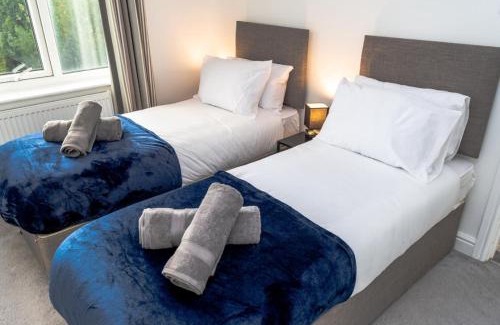 Heworth House | Charming York House- Walking distance to Town Centre