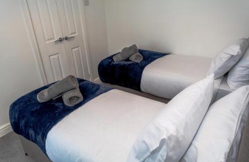 Heworth House | Charming York House- Walking distance to Town Centre