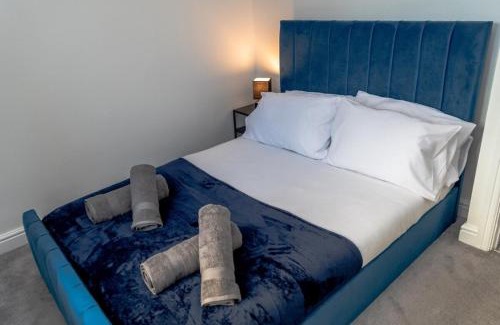Heworth House | Charming York House- Walking distance to Town Centre