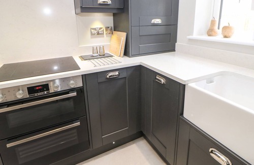Kirkby Stephen House | CHARTER GARDENS, pet friendly, with a garden in Kirkby Stephen
