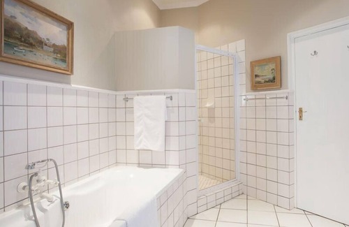 Greater Johannesburg Metropolitan Area House | Chartwell Castle