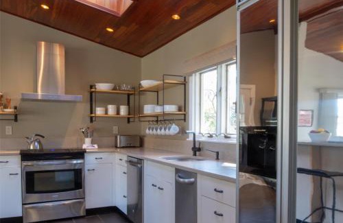 Arnold House | Chase Creek Retreat