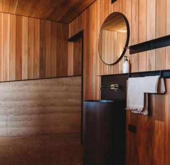 Canobolas Villa | Chaser Studio at Basalt Luxury Accommodation