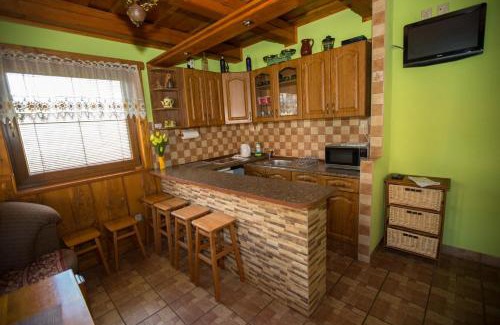 Liptovsky Trnovec House | Chata Beňušovce