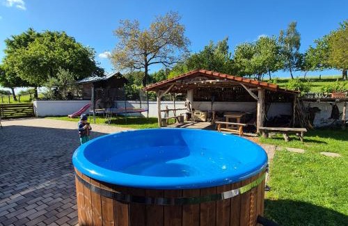 Nova Bana House | Chata Chotár Nová Baňa