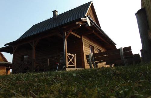 Liptovsky Trnovec Ski Chalet | CHATA JASNA 2km od TATRALANDIE
