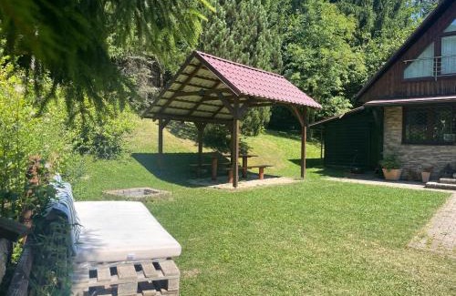 Ruzomberok Ski Chalet | Chata Maruska