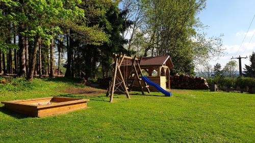 Horni Plana Cabin | Chata Nela