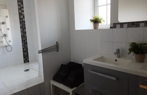 Savigny-Levescault House | Chateau de la Touche proche Poitiers