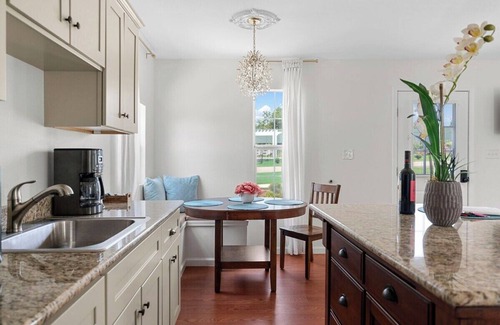 New Braunfels Villa | Chateau-Le Fleur, 1 private bedroom & pool