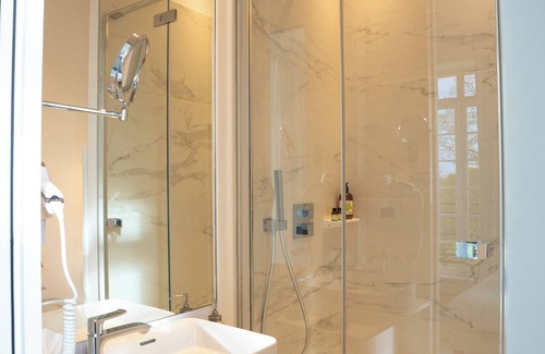 Clohars-Fouesnant Hotel | Chateau Les Garennes