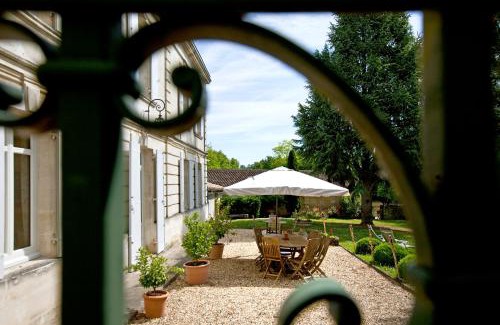 Saillans House | Chateau Magondeau