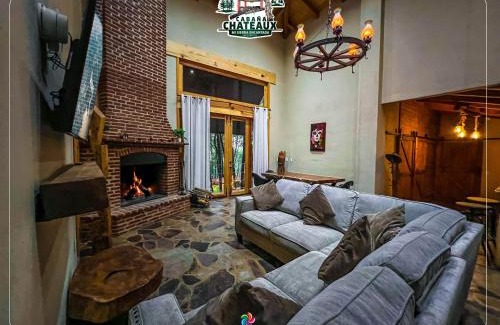 Mazamitla House | Chateaux de mi Sierra Encantada - Cabaña privada y acogedora de 3 habitaciones en Mazamitla, Jal para 10-13 Personas