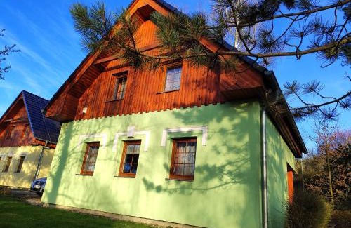 Tyn nad Vltavou House | Chaty Koloděje-zelený dům