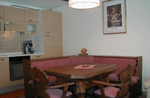 Sankt Moritz-Bad Apartment | Chavallera Residence Surlej 9