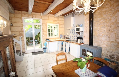 Couze-et-Saint-Front House | Cheap detached house sun bed 160cm patio