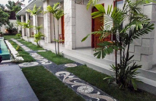 Dewi Sri Villa | CHEAPER 6BR near LEGIAN AND SEMINYAK