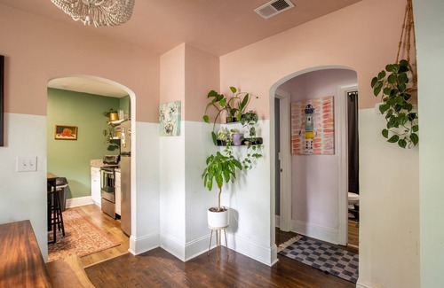 North Charleston House | Cheerful home