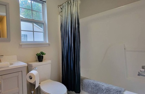 Westport House | Cheerful Ranch Home - 5 minutes from Lake Norman