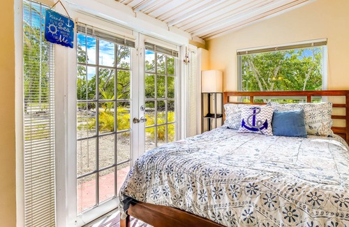 Sugarloaf Key Cottage | Cheery, Family-Friendly Cottage w/ Free WiFi, Private Gas Grill, and A/C