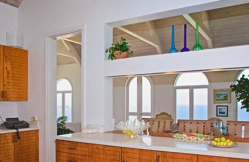 Mont Jean House | Chef included by Fantasia Villas: Villa Beverly