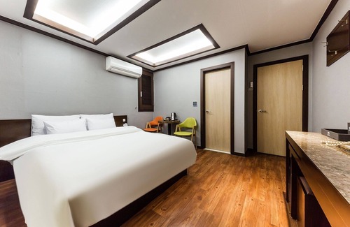 Cheonho-dong Hotel | Cheonho M