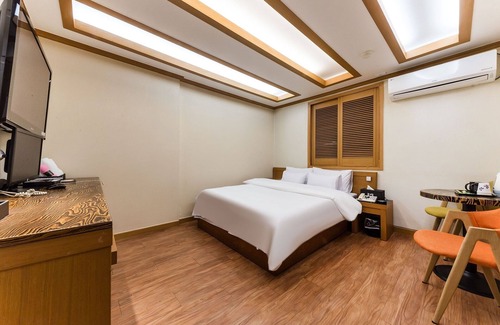 Cheonho-dong Hotel | Cheonho M