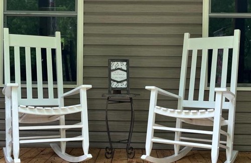 Cullen House | Cheryl & David’s Rural Retreat B & B