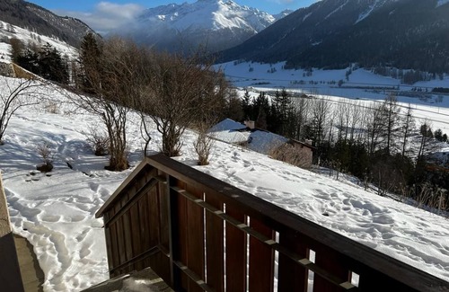 Zuoz Apartment | Chesa Bellavista