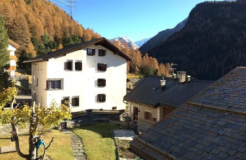 Pontresina Apartment | Chesa Madragena